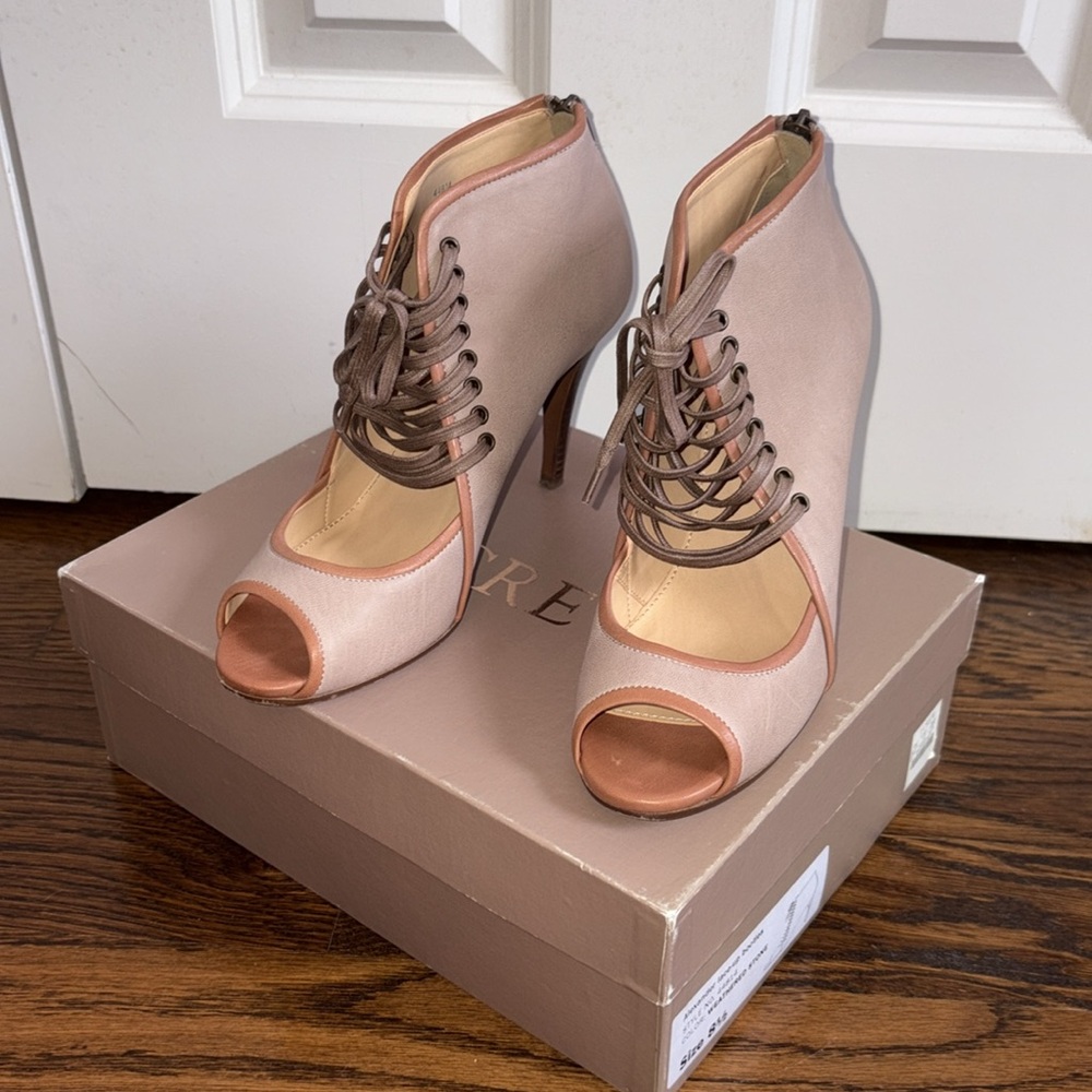 J. Crew Collection Alexander Lace Up Booties, size: 8.5